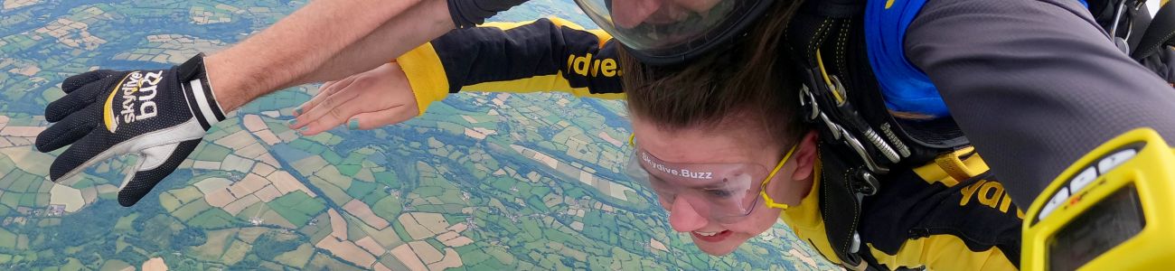 Rainbow Living Banner